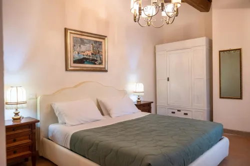 Aia Apartment